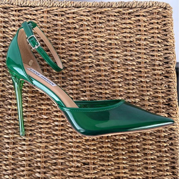 Steve Madden Opar Translucent Emerald Green Stetto Heels Size 8.5M - Picture 3 of 12